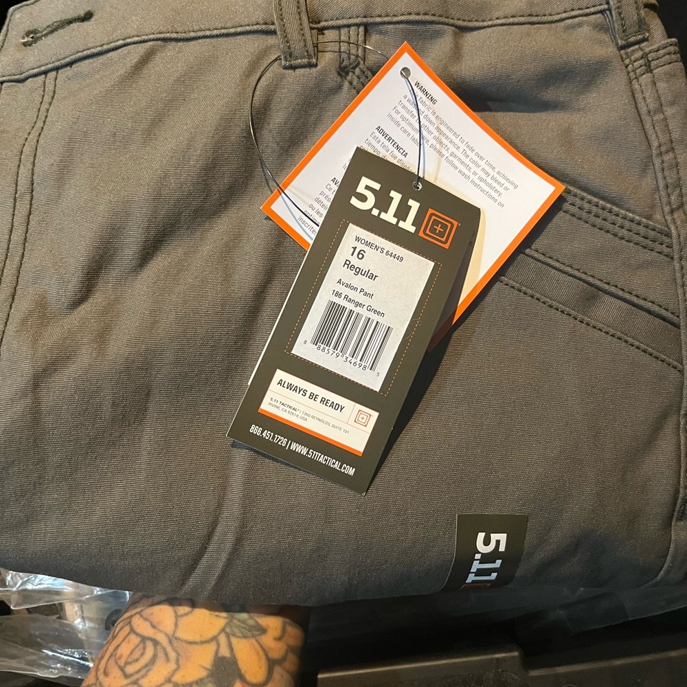 Women’s 5.11 Tactical Avalon Pants in ranger green